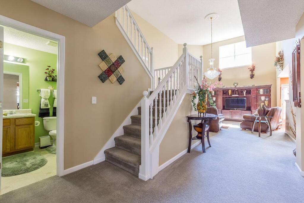 Castle Comfort Ellenwood Exterior photo