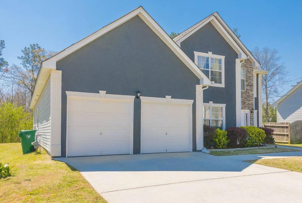 Castle Comfort Ellenwood Exterior photo